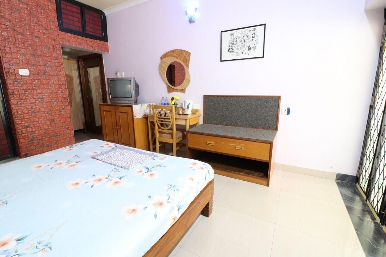 Mama Mids Home Morjim Buitenkant foto