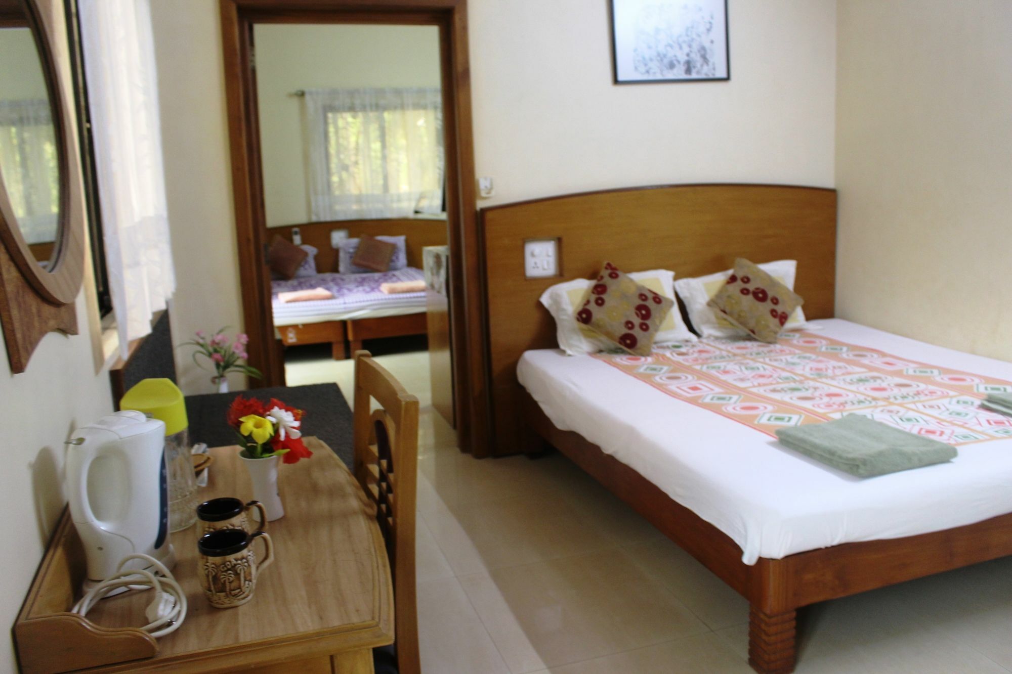 Mama Mids Home Morjim Buitenkant foto