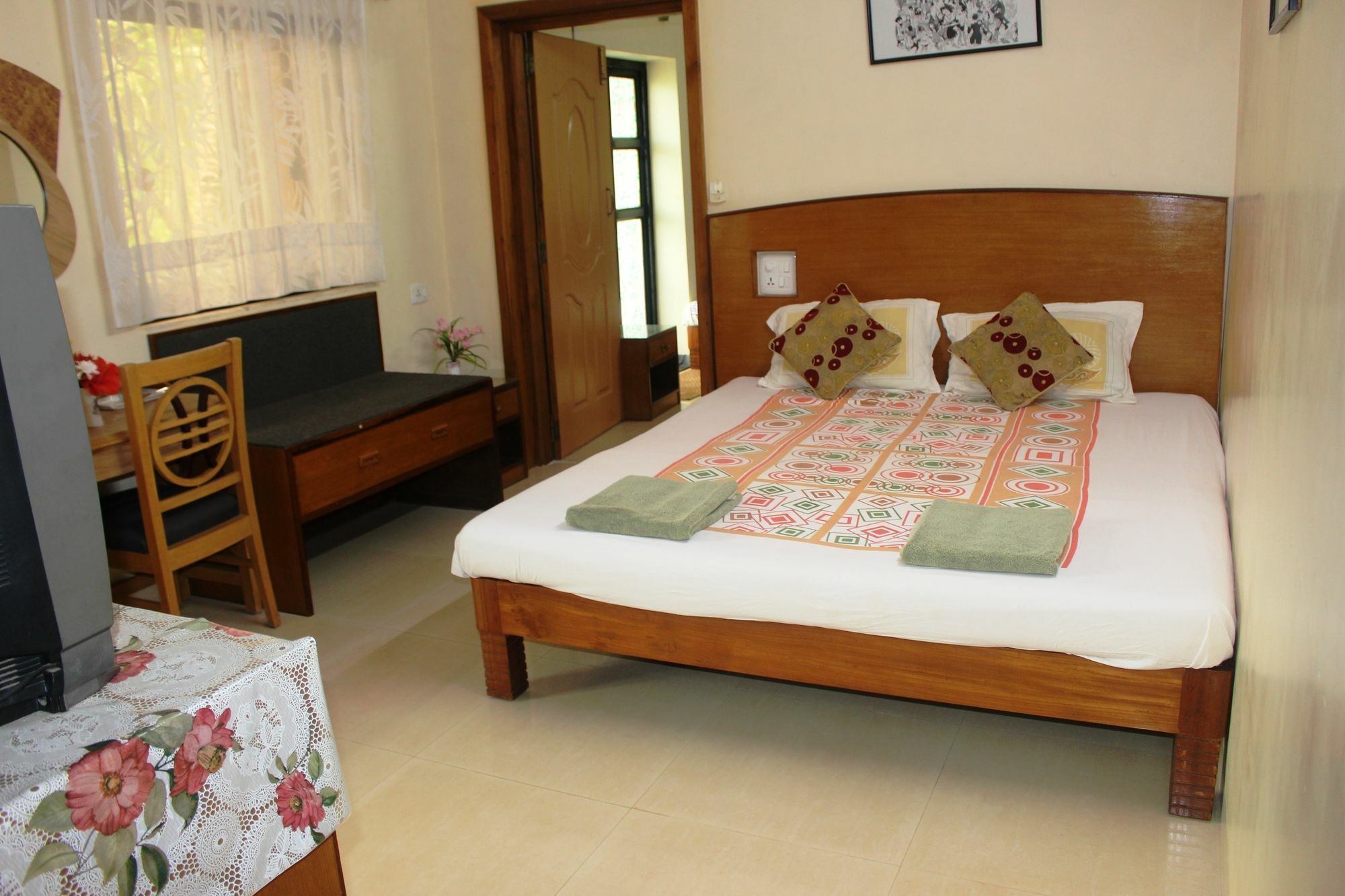 Mama Mids Home Morjim Buitenkant foto